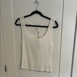 (NWT) OCEAN DRIVE - WHITE FITTED TANK TOP